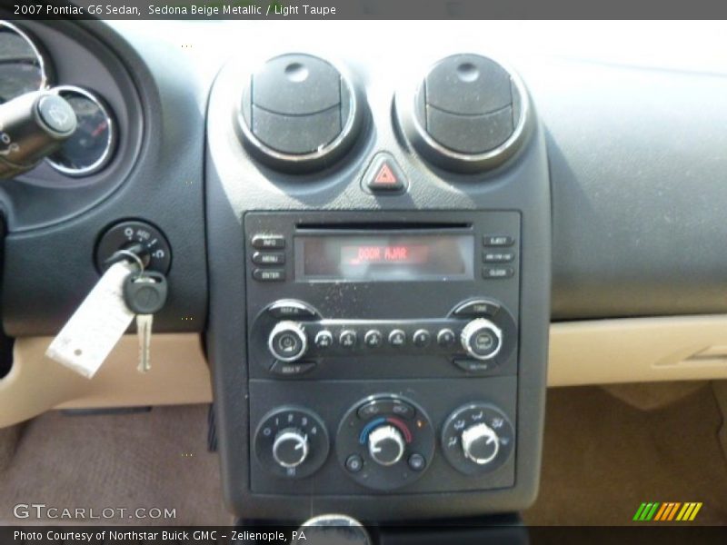 Sedona Beige Metallic / Light Taupe 2007 Pontiac G6 Sedan