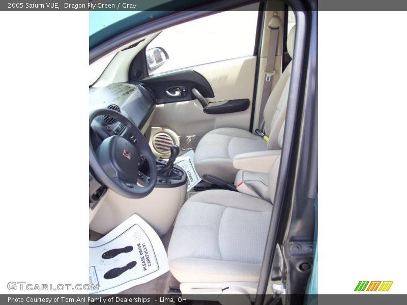 Dragon Fly Green / Gray 2005 Saturn VUE
