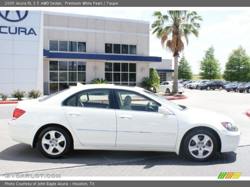 Premium White Pearl / Taupe 2005 Acura RL 3.5 AWD Sedan