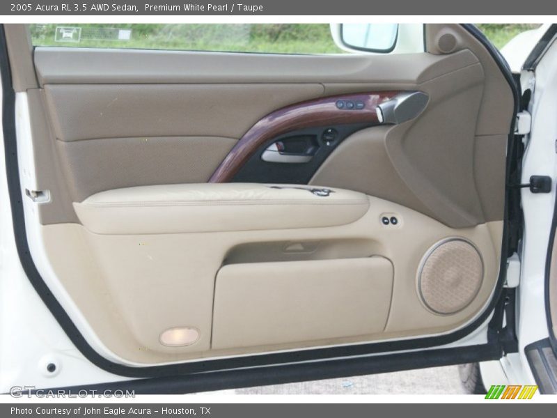 Premium White Pearl / Taupe 2005 Acura RL 3.5 AWD Sedan
