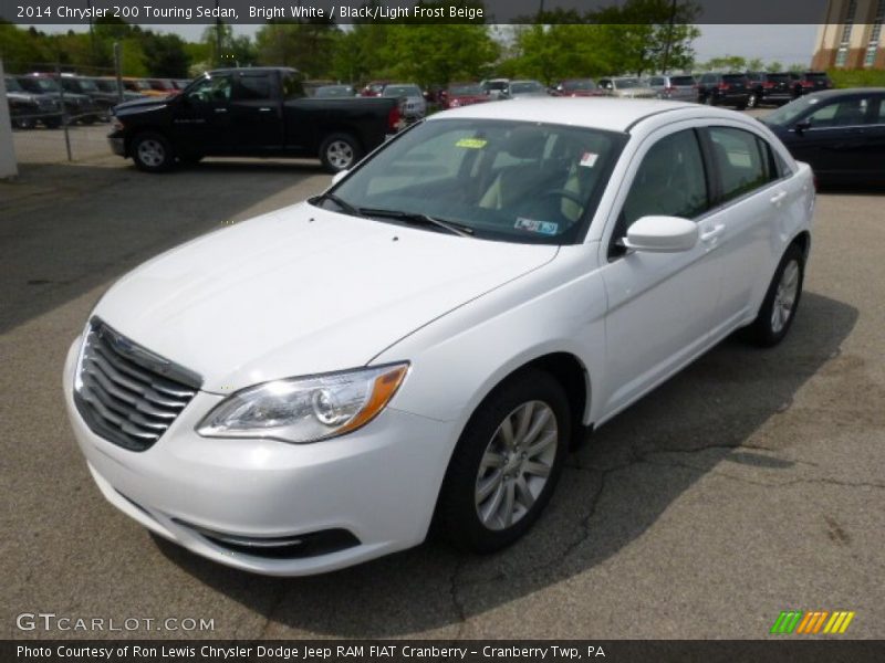 Bright White / Black/Light Frost Beige 2014 Chrysler 200 Touring Sedan