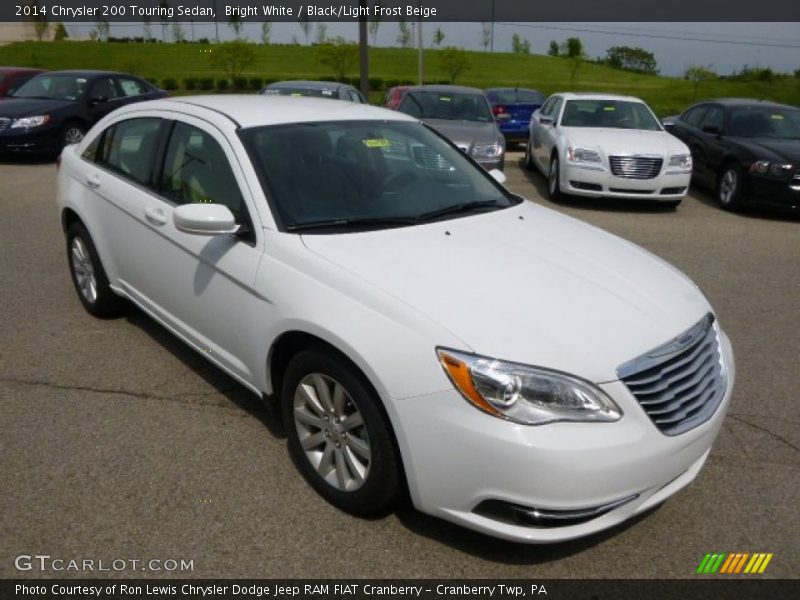 Bright White / Black/Light Frost Beige 2014 Chrysler 200 Touring Sedan