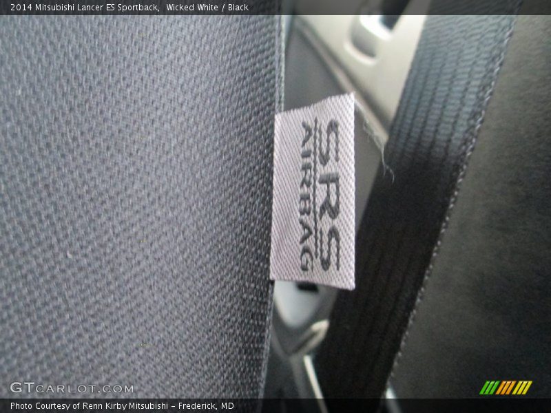 Wicked White / Black 2014 Mitsubishi Lancer ES Sportback
