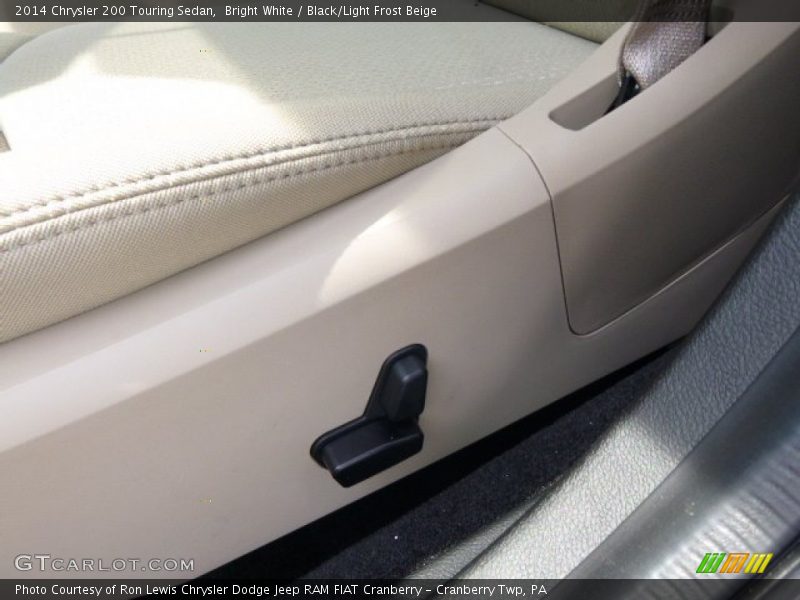 Bright White / Black/Light Frost Beige 2014 Chrysler 200 Touring Sedan