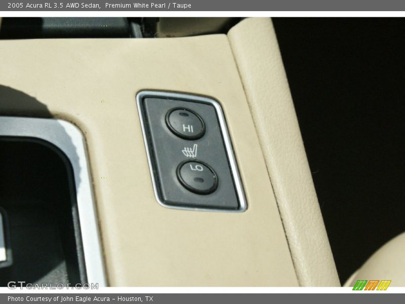Premium White Pearl / Taupe 2005 Acura RL 3.5 AWD Sedan