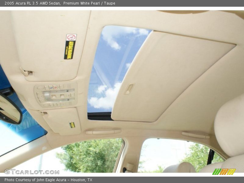 Premium White Pearl / Taupe 2005 Acura RL 3.5 AWD Sedan