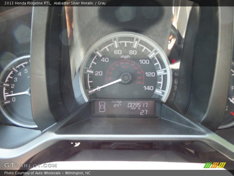 Alabaster Silver Metallic / Gray 2013 Honda Ridgeline RTL