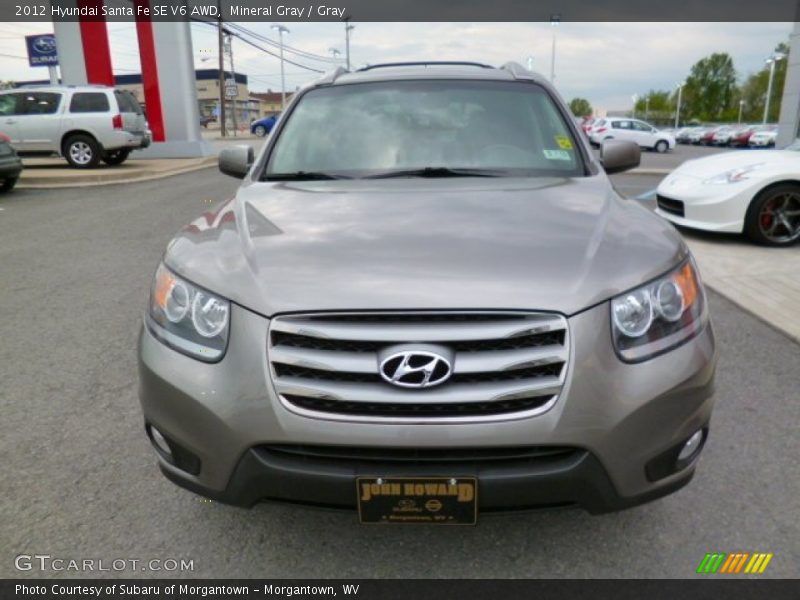 Mineral Gray / Gray 2012 Hyundai Santa Fe SE V6 AWD