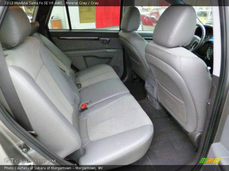 Mineral Gray / Gray 2012 Hyundai Santa Fe SE V6 AWD