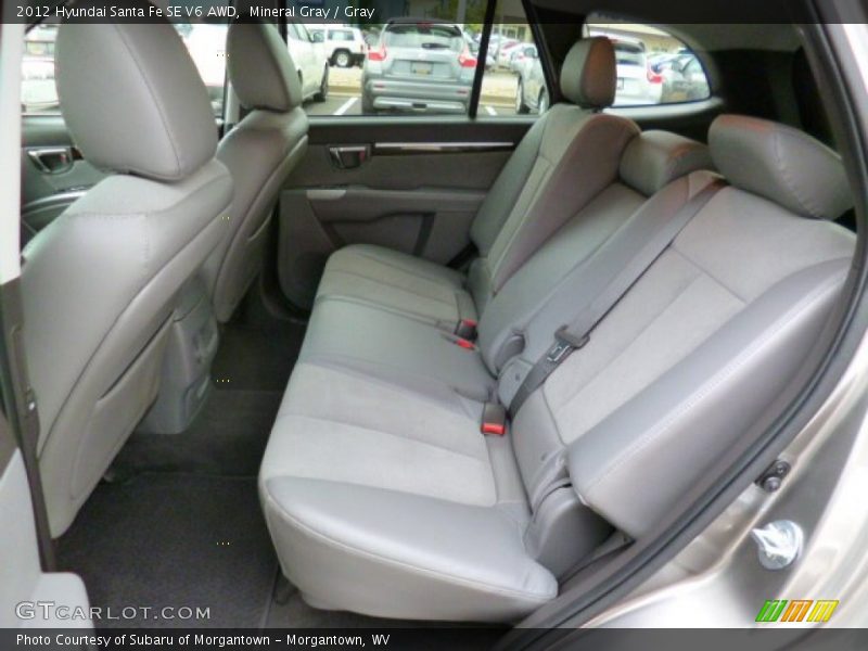 Mineral Gray / Gray 2012 Hyundai Santa Fe SE V6 AWD
