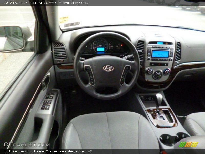 Mineral Gray / Gray 2012 Hyundai Santa Fe SE V6 AWD