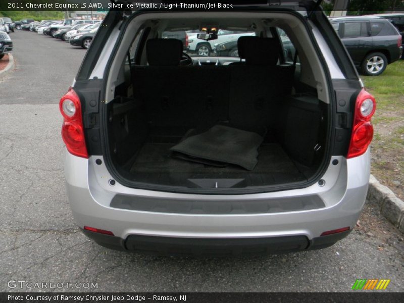 Silver Ice Metallic / Light Titanium/Jet Black 2011 Chevrolet Equinox LS AWD