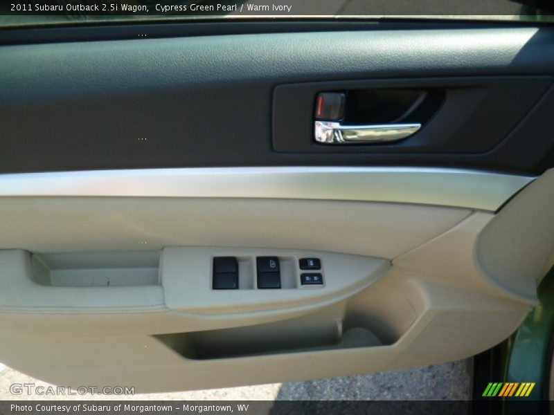 Cypress Green Pearl / Warm Ivory 2011 Subaru Outback 2.5i Wagon