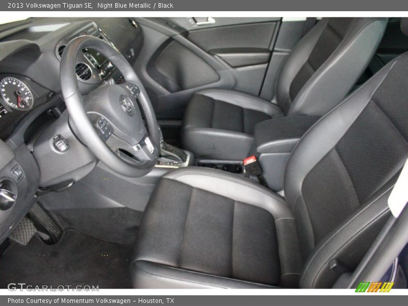 Night Blue Metallic / Black 2013 Volkswagen Tiguan SE