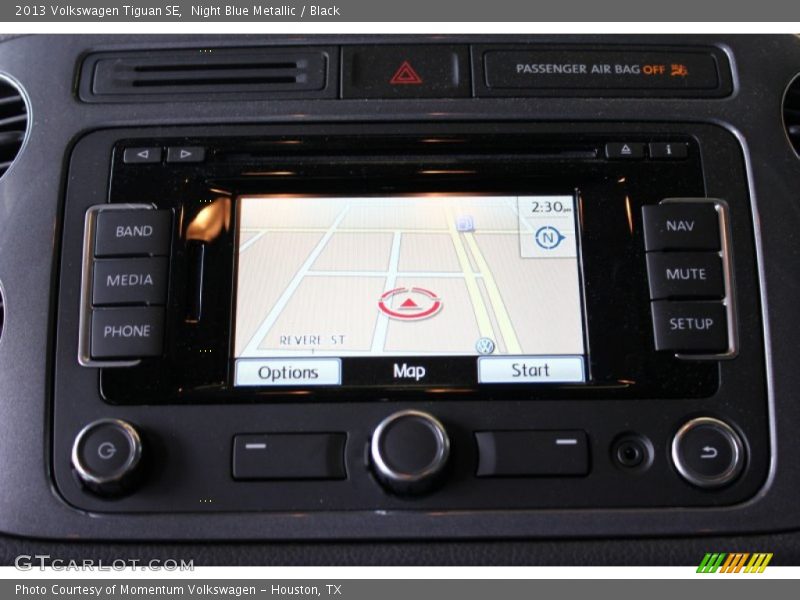 Night Blue Metallic / Black 2013 Volkswagen Tiguan SE