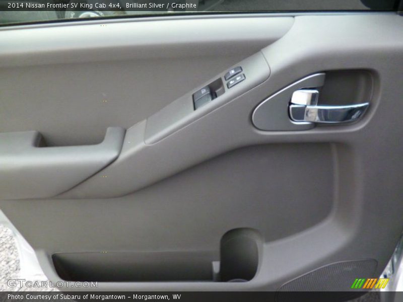 Brilliant Silver / Graphite 2014 Nissan Frontier SV King Cab 4x4