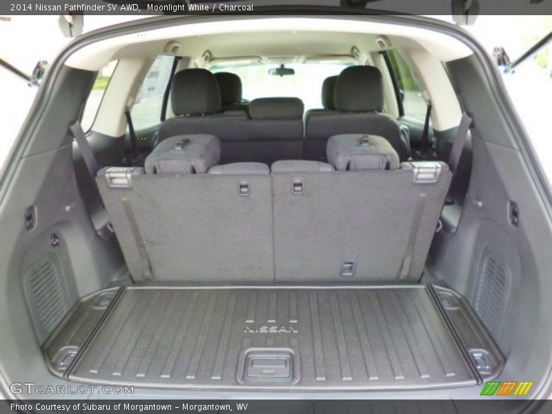 Moonlight White / Charcoal 2014 Nissan Pathfinder SV AWD