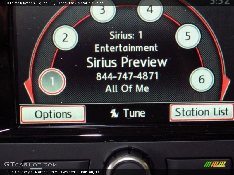 Deep Black Metallic / Beige 2014 Volkswagen Tiguan SEL