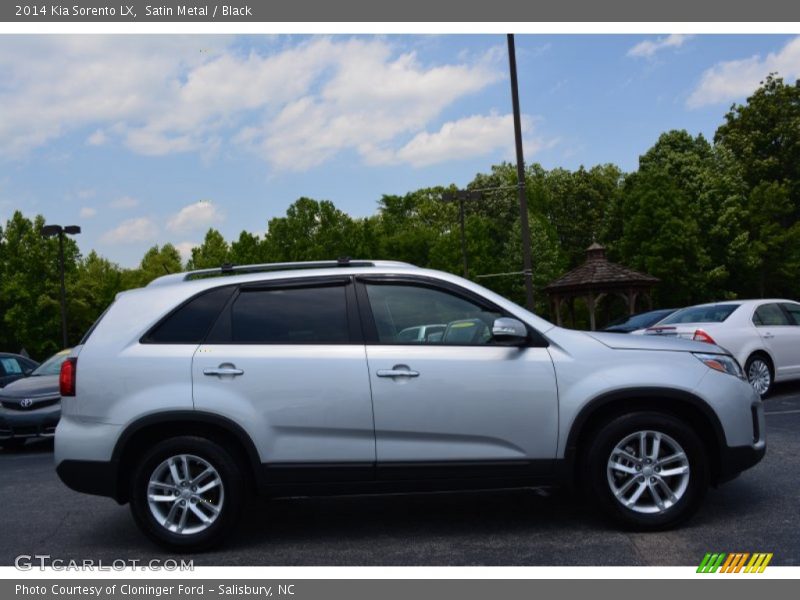 Satin Metal / Black 2014 Kia Sorento LX