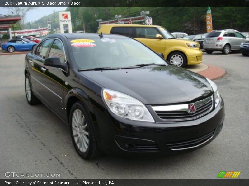 Black Onyx / Black 2007 Saturn Aura XR