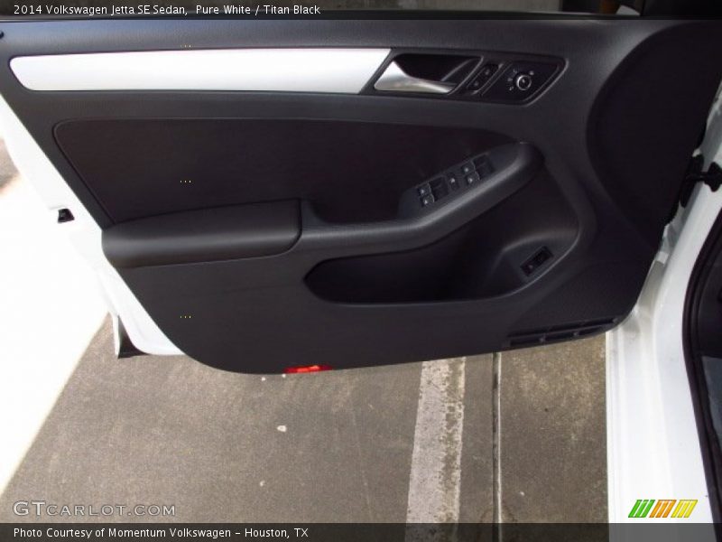 Pure White / Titan Black 2014 Volkswagen Jetta SE Sedan