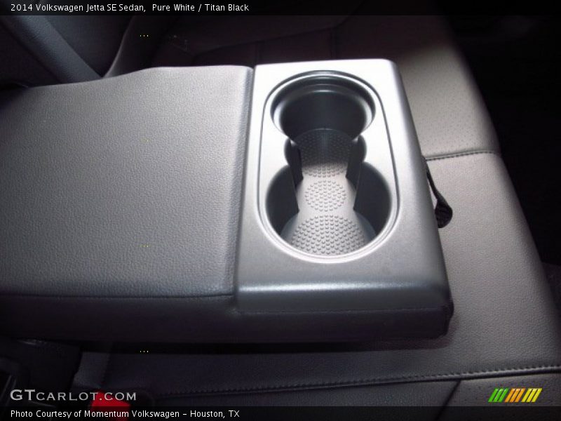 Pure White / Titan Black 2014 Volkswagen Jetta SE Sedan