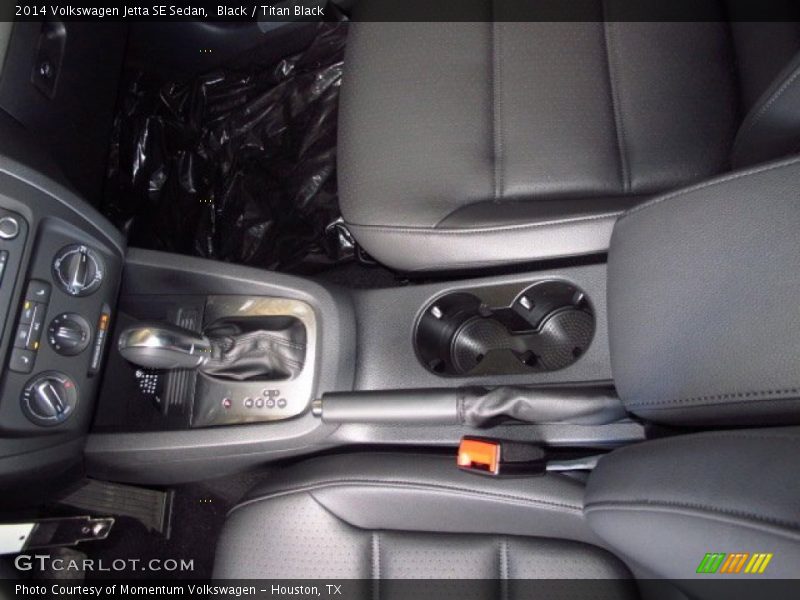 Black / Titan Black 2014 Volkswagen Jetta SE Sedan