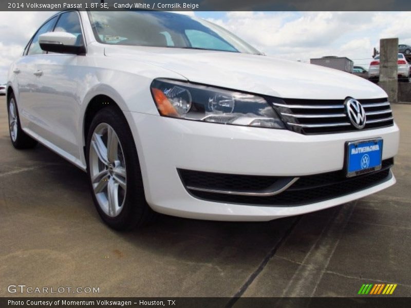Candy White / Cornsilk Beige 2014 Volkswagen Passat 1.8T SE