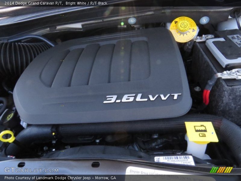 Bright White / R/T Black 2014 Dodge Grand Caravan R/T