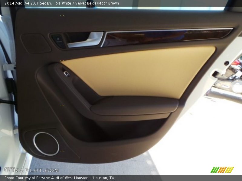Ibis White / Velvet Beige/Moor Brown 2014 Audi A4 2.0T Sedan
