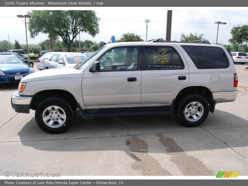 Millennium Silver Metallic / Oak 2000 Toyota 4Runner