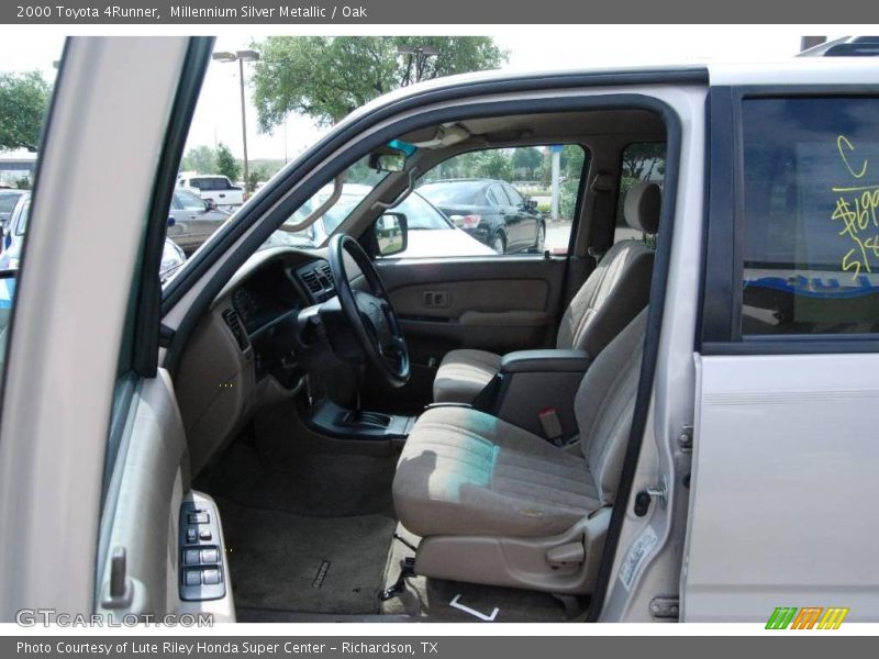 Millennium Silver Metallic / Oak 2000 Toyota 4Runner