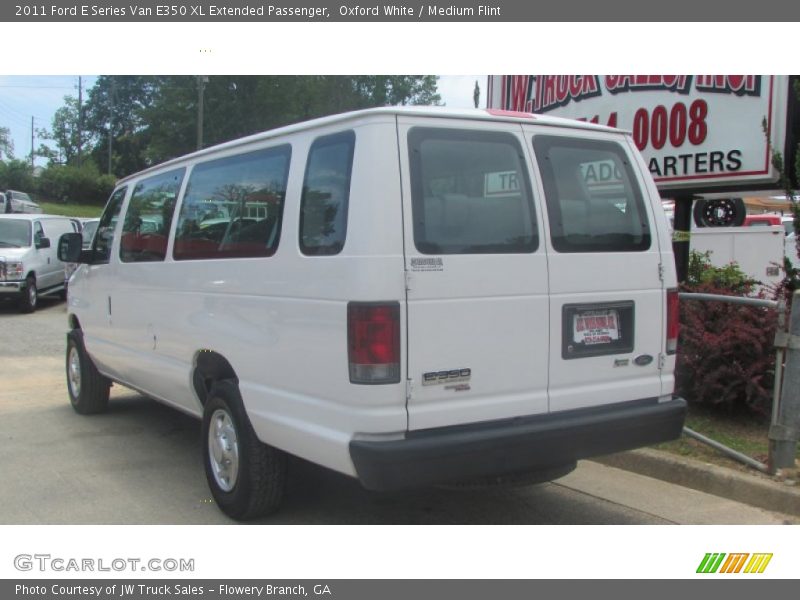 Oxford White / Medium Flint 2011 Ford E Series Van E350 XL Extended Passenger