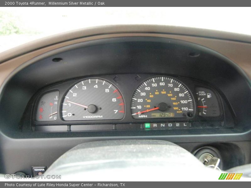 Millennium Silver Metallic / Oak 2000 Toyota 4Runner