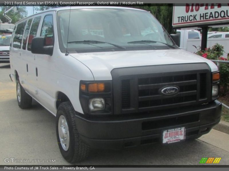 Oxford White / Medium Flint 2011 Ford E Series Van E350 XL Extended Passenger