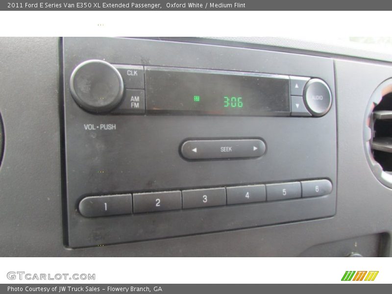 Oxford White / Medium Flint 2011 Ford E Series Van E350 XL Extended Passenger