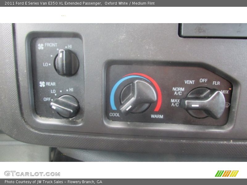Oxford White / Medium Flint 2011 Ford E Series Van E350 XL Extended Passenger