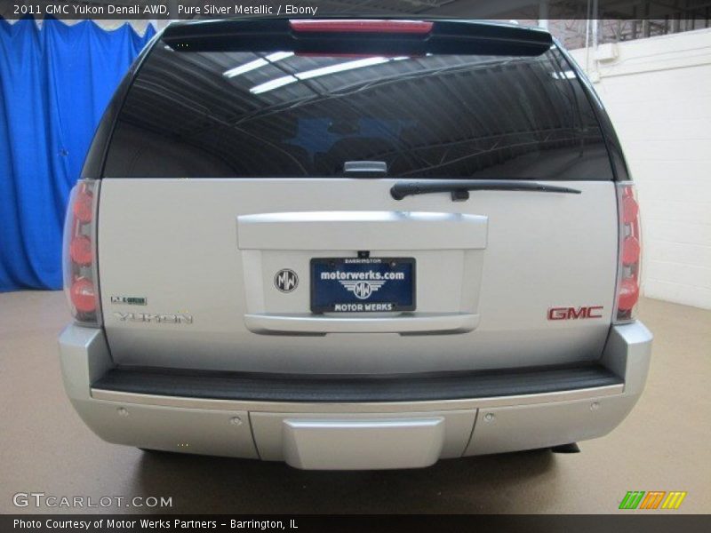 Pure Silver Metallic / Ebony 2011 GMC Yukon Denali AWD