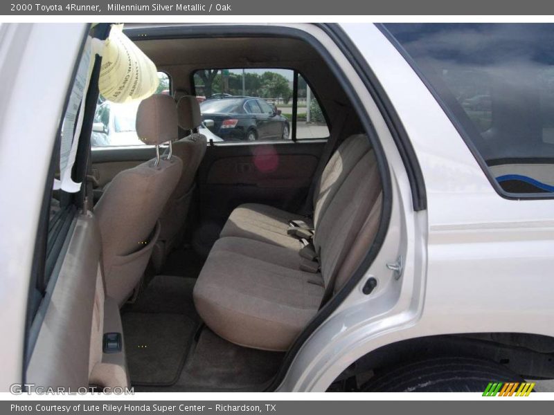 Millennium Silver Metallic / Oak 2000 Toyota 4Runner