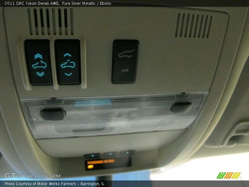 Pure Silver Metallic / Ebony 2011 GMC Yukon Denali AWD