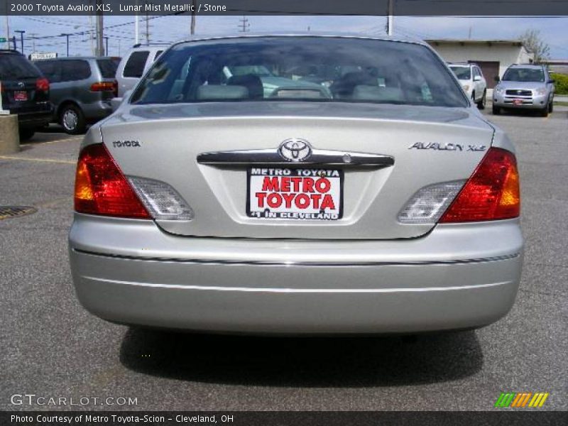 Lunar Mist Metallic / Stone 2000 Toyota Avalon XLS