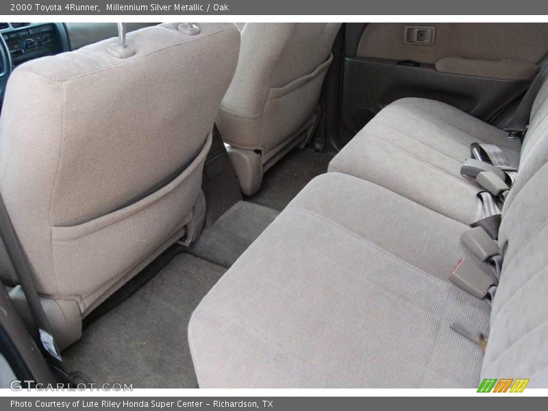 Millennium Silver Metallic / Oak 2000 Toyota 4Runner