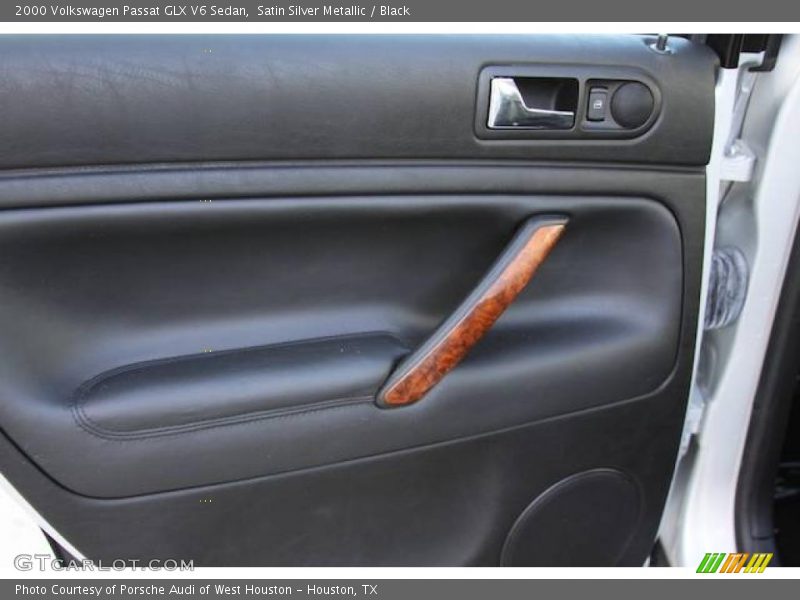 Satin Silver Metallic / Black 2000 Volkswagen Passat GLX V6 Sedan