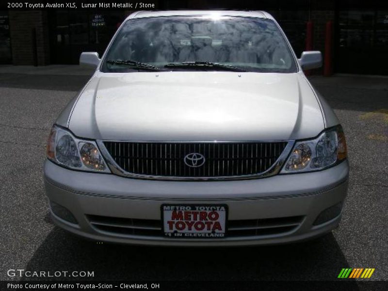 Lunar Mist Metallic / Stone 2000 Toyota Avalon XLS