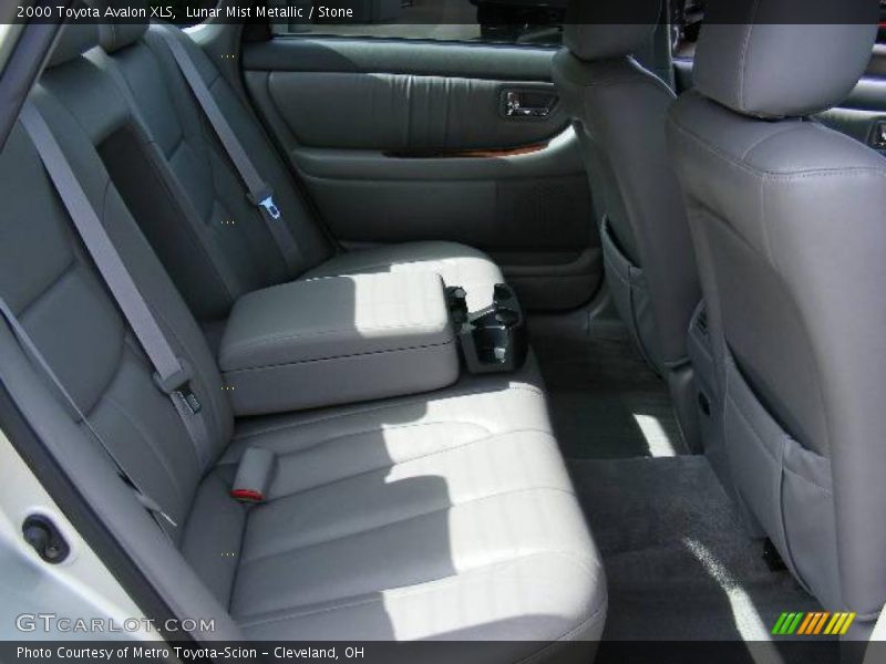 Lunar Mist Metallic / Stone 2000 Toyota Avalon XLS