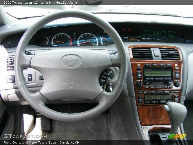 Lunar Mist Metallic / Stone 2000 Toyota Avalon XLS