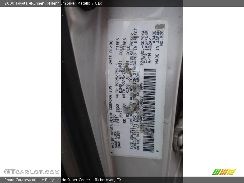 Millennium Silver Metallic / Oak 2000 Toyota 4Runner