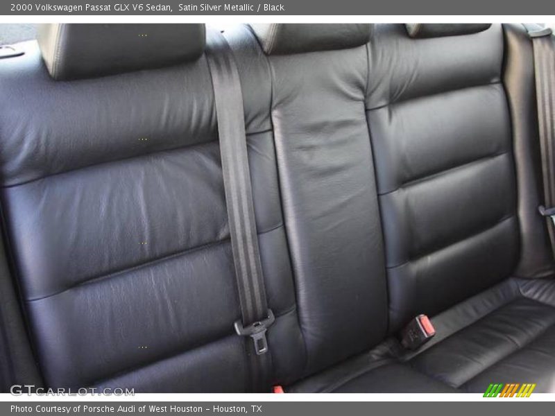 Satin Silver Metallic / Black 2000 Volkswagen Passat GLX V6 Sedan
