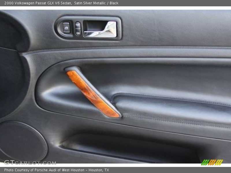 Satin Silver Metallic / Black 2000 Volkswagen Passat GLX V6 Sedan