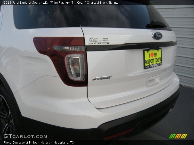 White Platinum Tri-Coat / Charcoal Black/Sienna 2013 Ford Explorer Sport 4WD